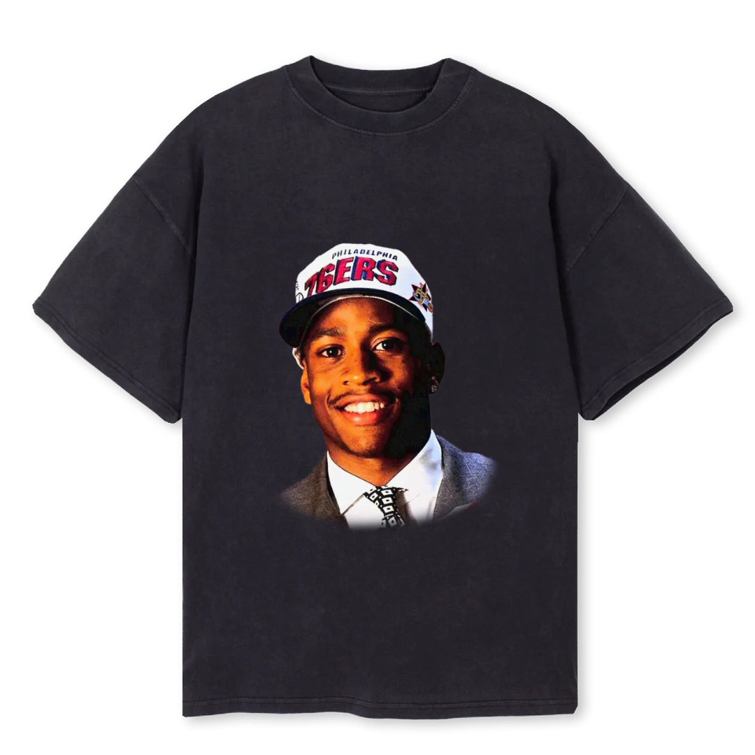 AI VISIONS Vintage Black Oversized Tee.