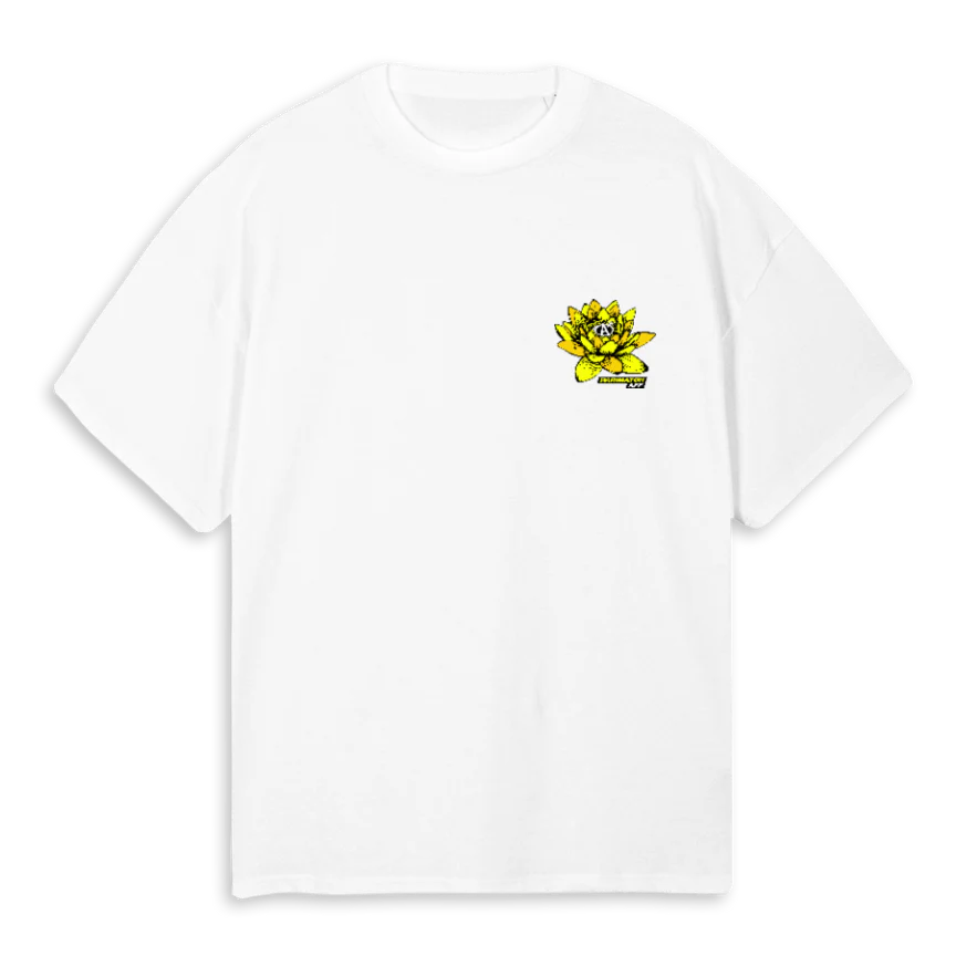 APMLOTOSTSHIRTWHITE White Oversized Tee.