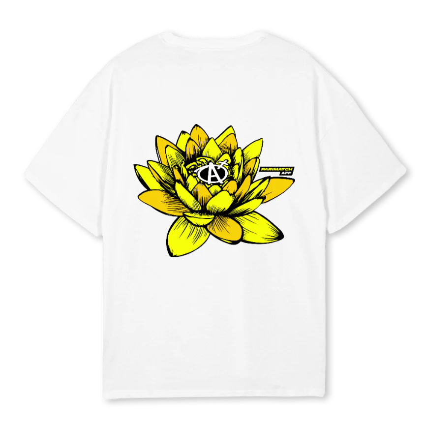 APMLOTOSTSHIRTWHITE White Oversized Tee. - Image 2
