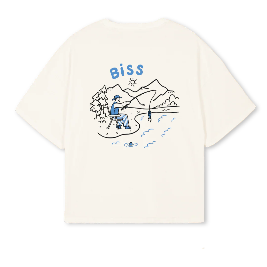 BISSSHIRTONE Vintage White Oversized Boxy Tee. - Image 2