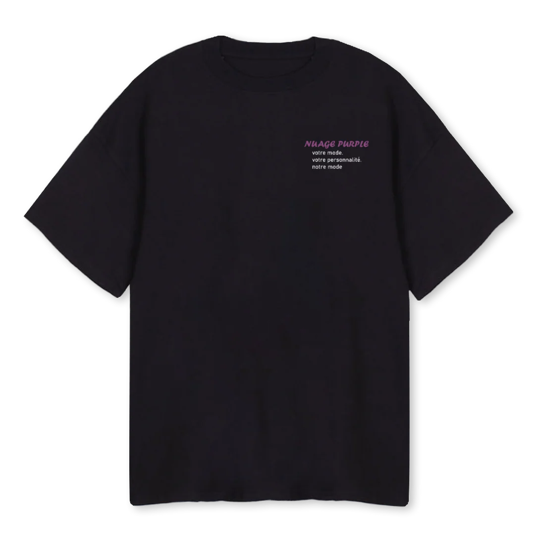 BLACK NUAGE Black Oversized Tee.