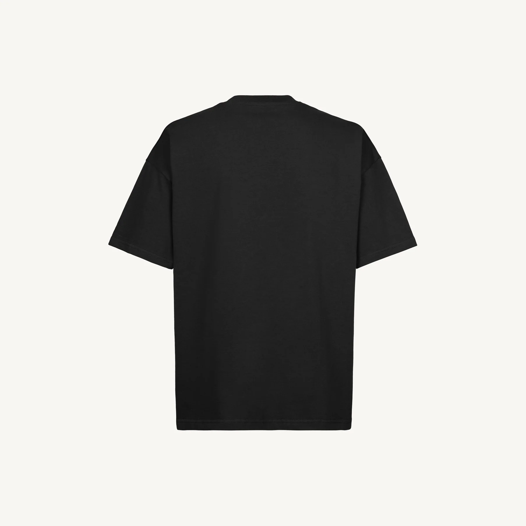 Black Oversized Tee. - Image 4