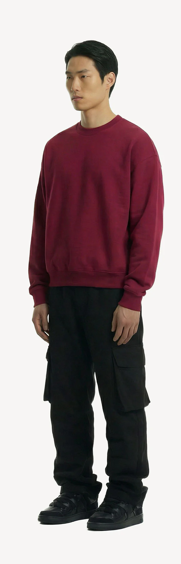 Burgundy Oversized Crewneck Sweater. - Image 9