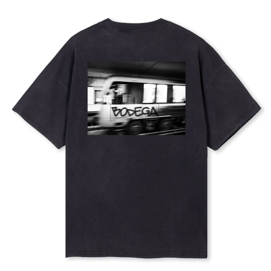 BODEGAMTLMETRO_VB Vintage Black Oversized Tee - Image 2