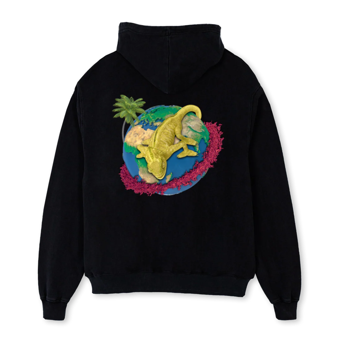 CHAMELEON Black Oversized Hoodie. - Image 2