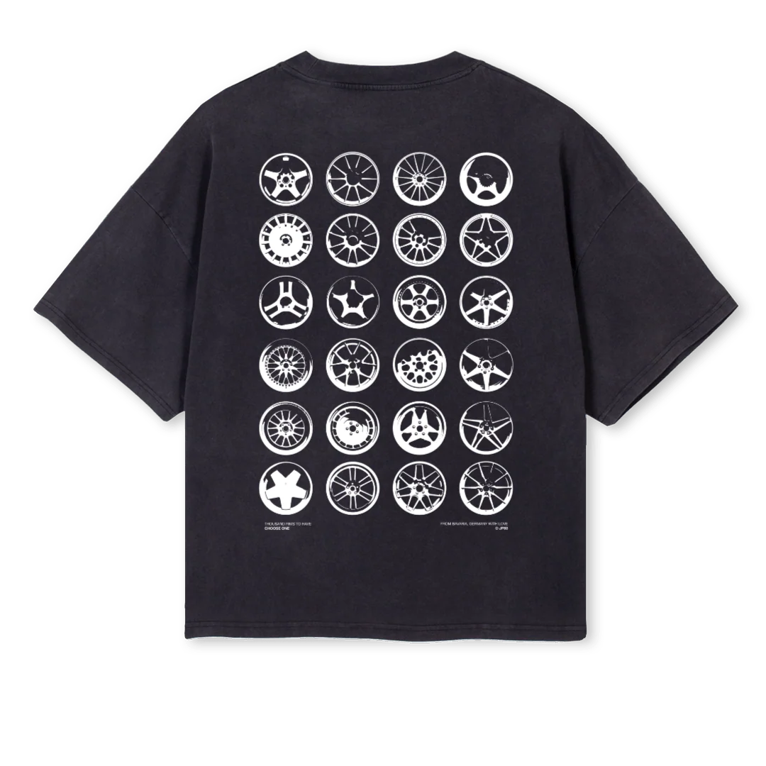 CHOOSEONESAMPLE Vintage Black Oversized Boxy Tee. - Image 2