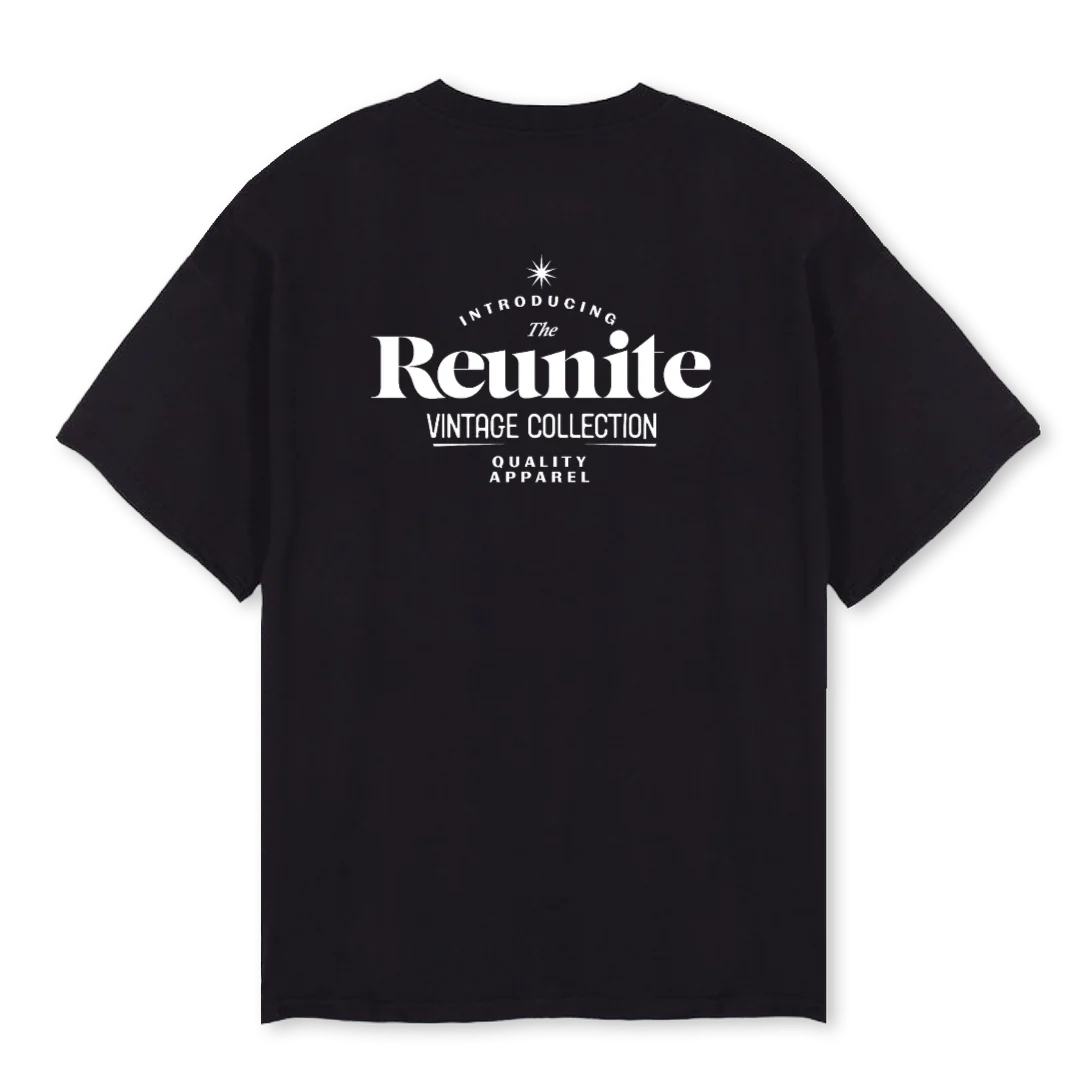 VINTAGE COLLECTION Black Oversized Tee. - Image 2