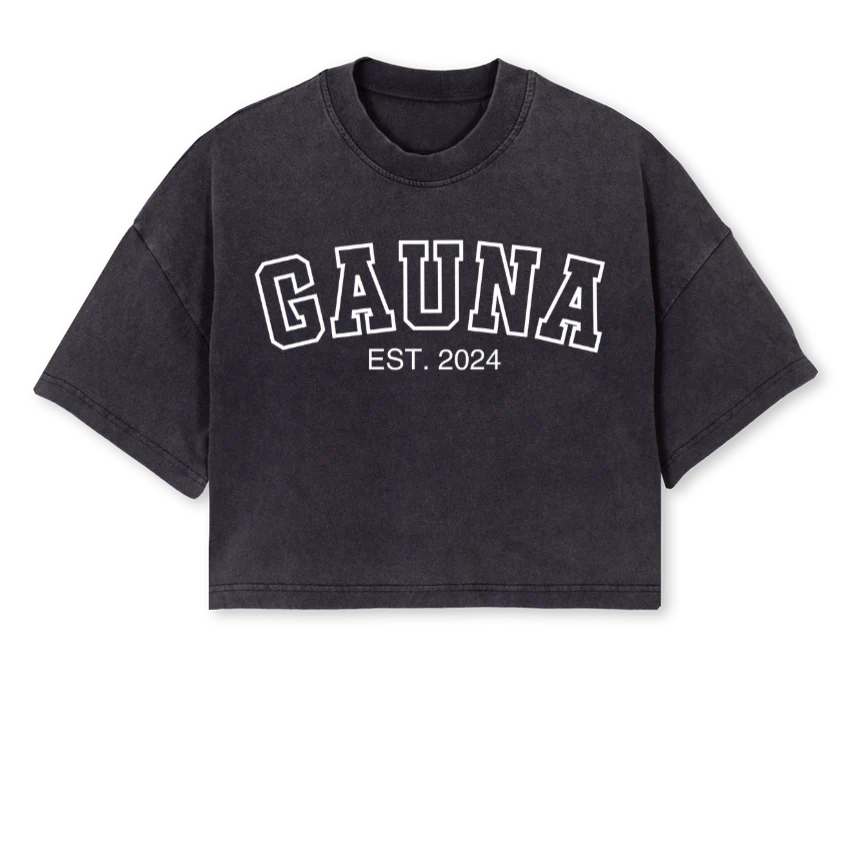 CROESTGEB Vintage Black Cropped Oversized Tee.