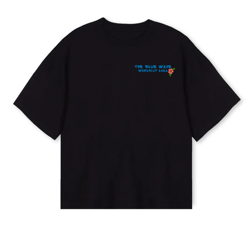 CURPEEBLUEWAVEBLACK Black Oversized Boxy Tee.