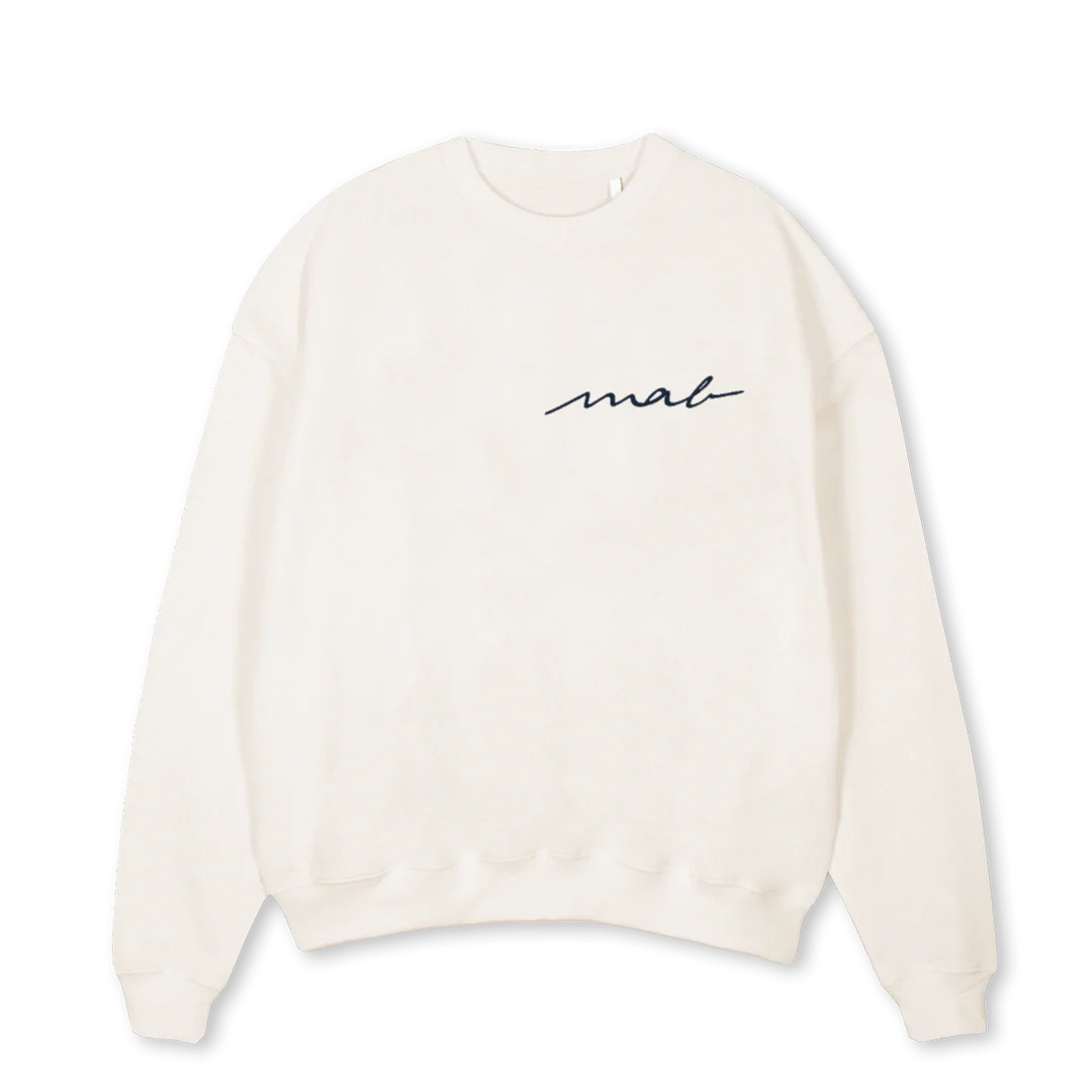 ECHANTILLON1 Vintage White Oversized Crewneck Sweater.