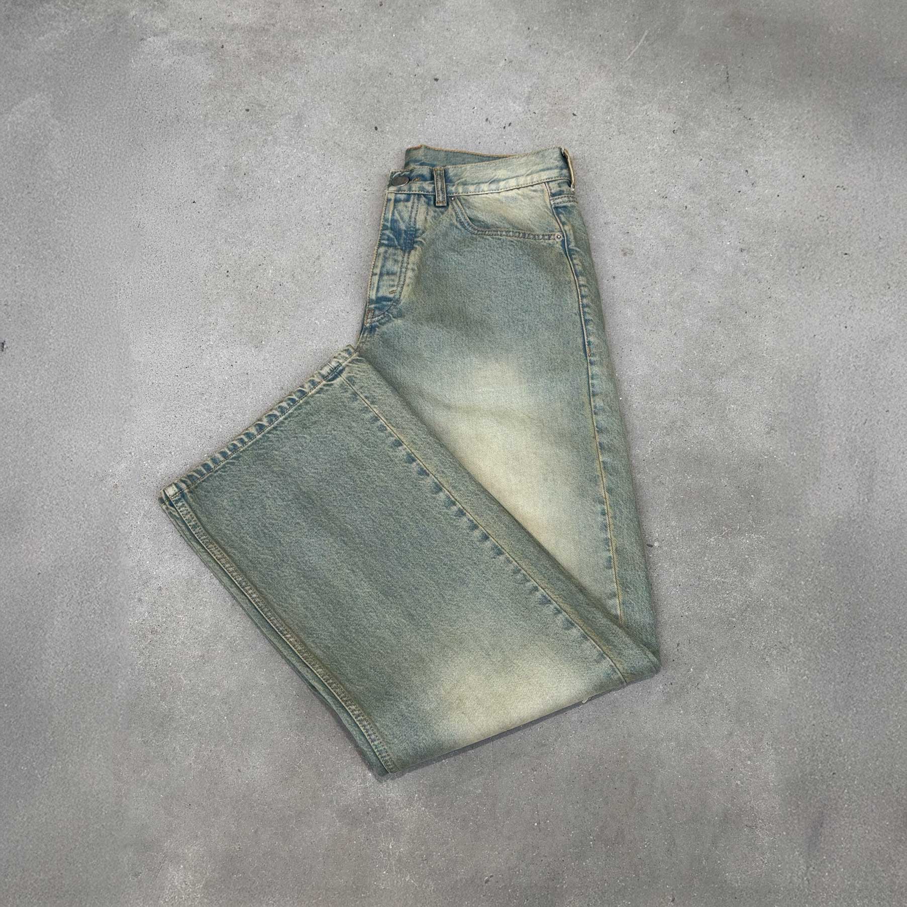 Faded Burn Light Blue Loose Fit Jeans. - Image 11