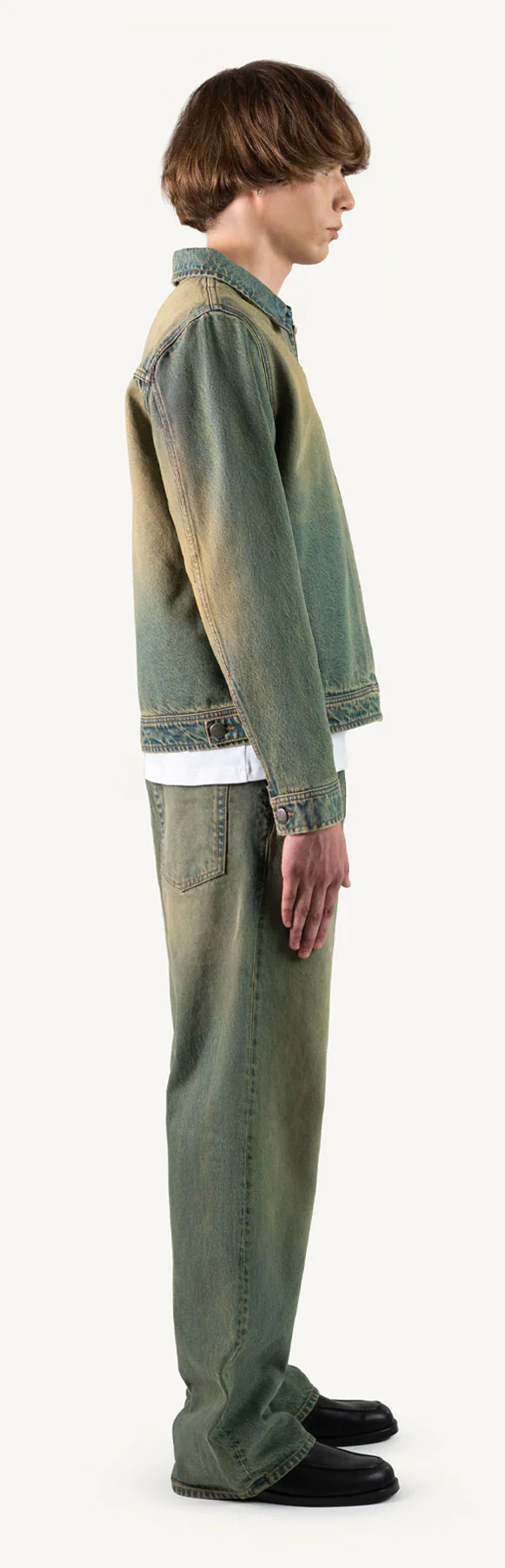 Faded Burn Light Blue Loose Fit Jeans. - Image 4