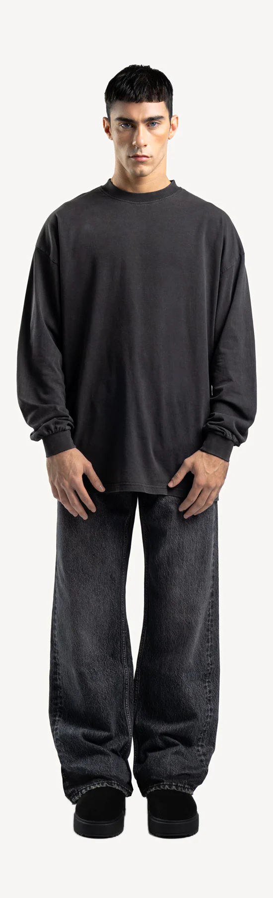 Faded Mid Black Loose Fit Jeans. - Image 10
