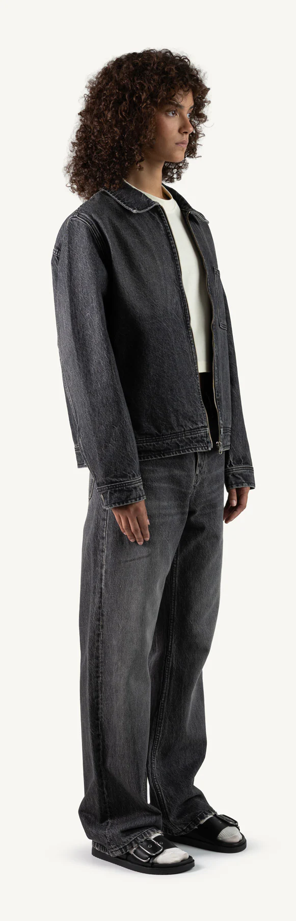 Faded Mid Black Loose Fit Jeans. - Image 3