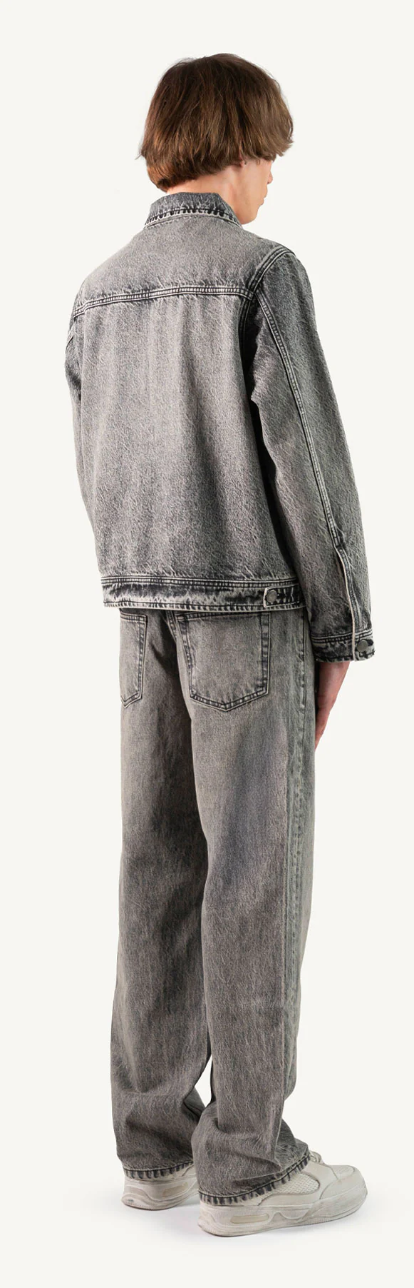 Faded Mid Grey Loose Fit Jeans. - Image 13