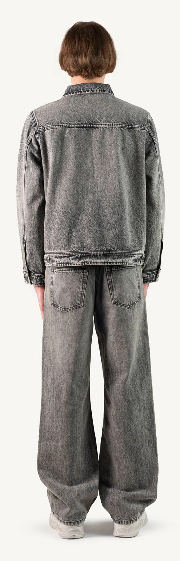 Faded Mid Grey Loose Fit Jeans. - Image 14
