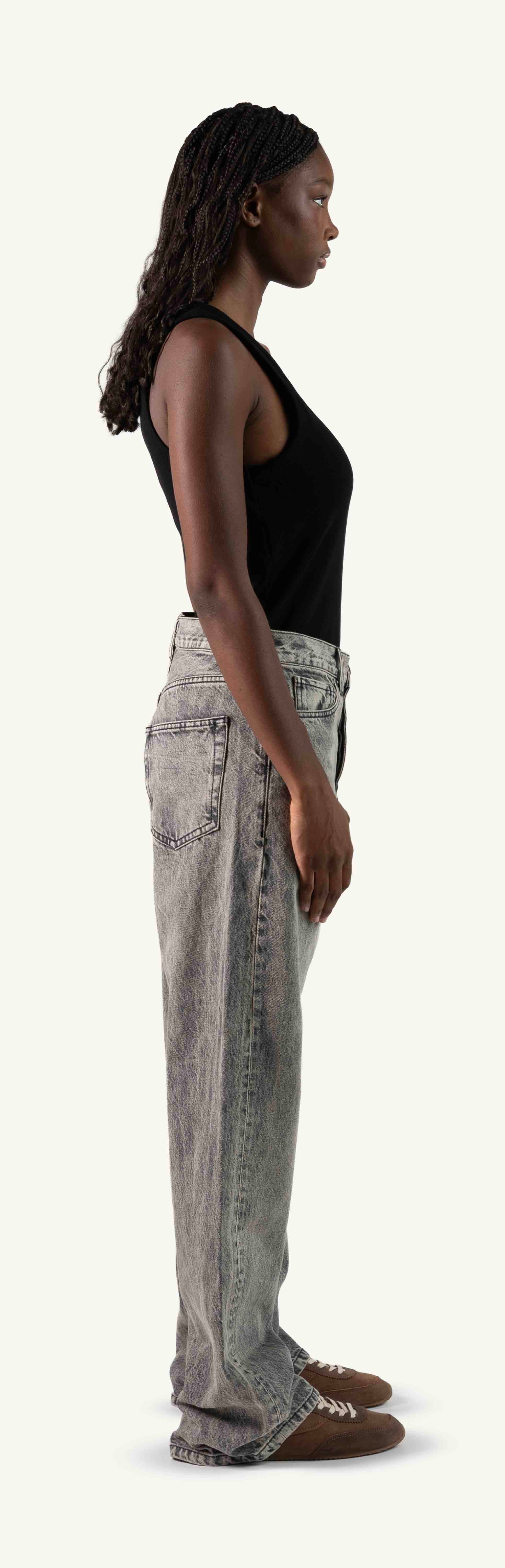 Faded Mid Grey Loose Fit Jeans. - Image 4