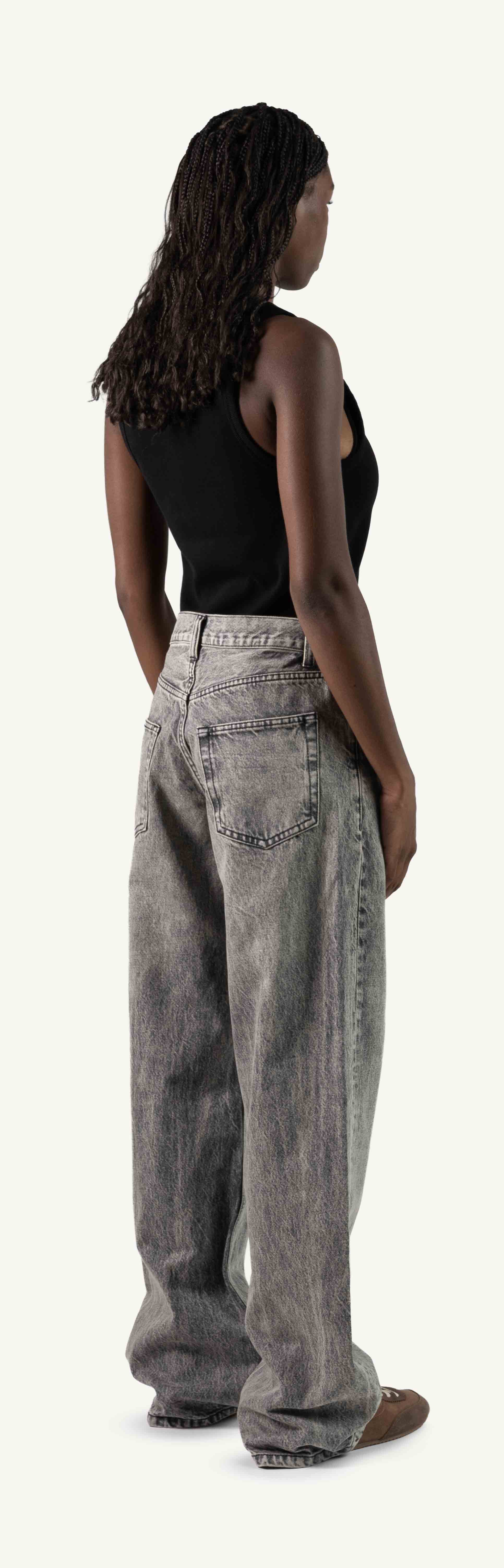 Faded Mid Grey Loose Fit Jeans. - Image 5