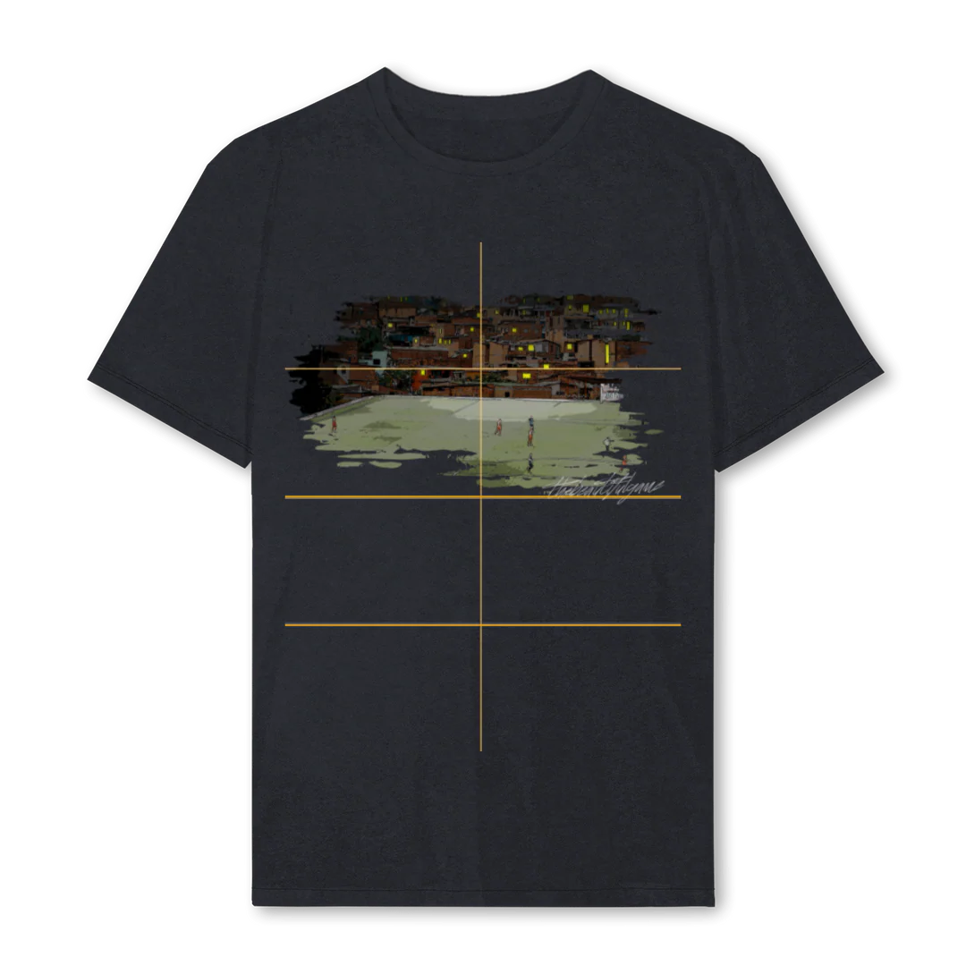 FAVELAA Vintage Black Regular Tee.