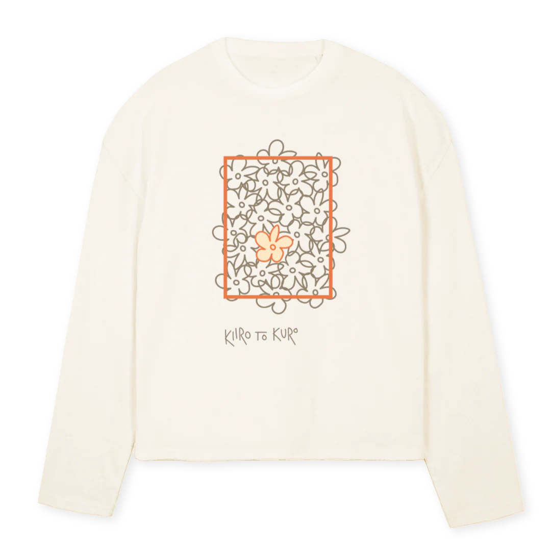 FLWRPWR Vintage White Oversized Boxy LS Tee.