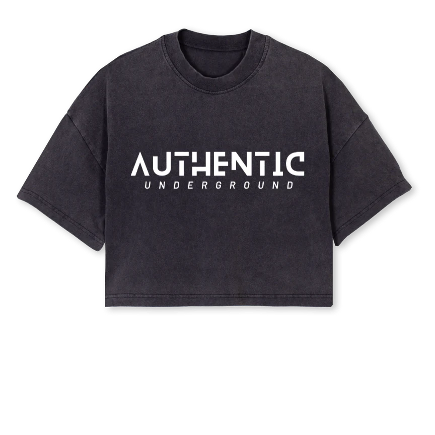 GIRLY Vintage Black Cropped Oversized Tee.