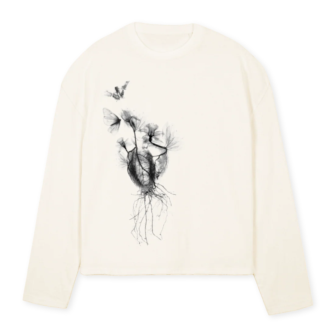 HEAR Vintage White Oversized Boxy LS Tee.