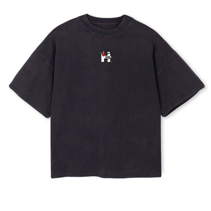 HUSHFLEURI Vintage Black Oversized Boxy Tee.