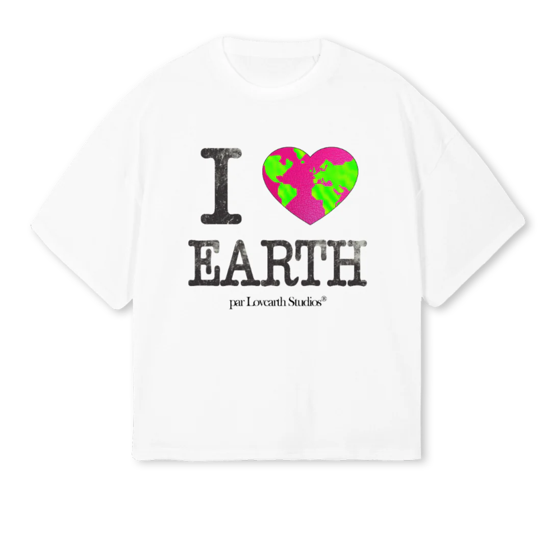 ILEARTHGREENPINK White Oversized Boxy Tee.