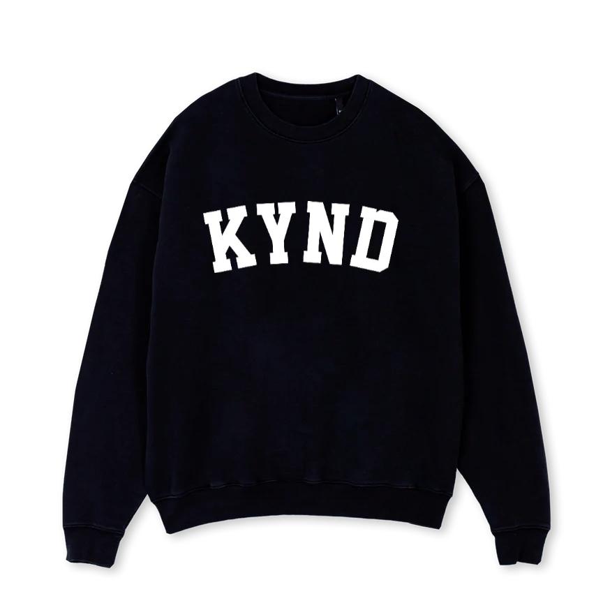 KYNDVARSITYCREWBLK Black Oversized Crewneck Sweater.