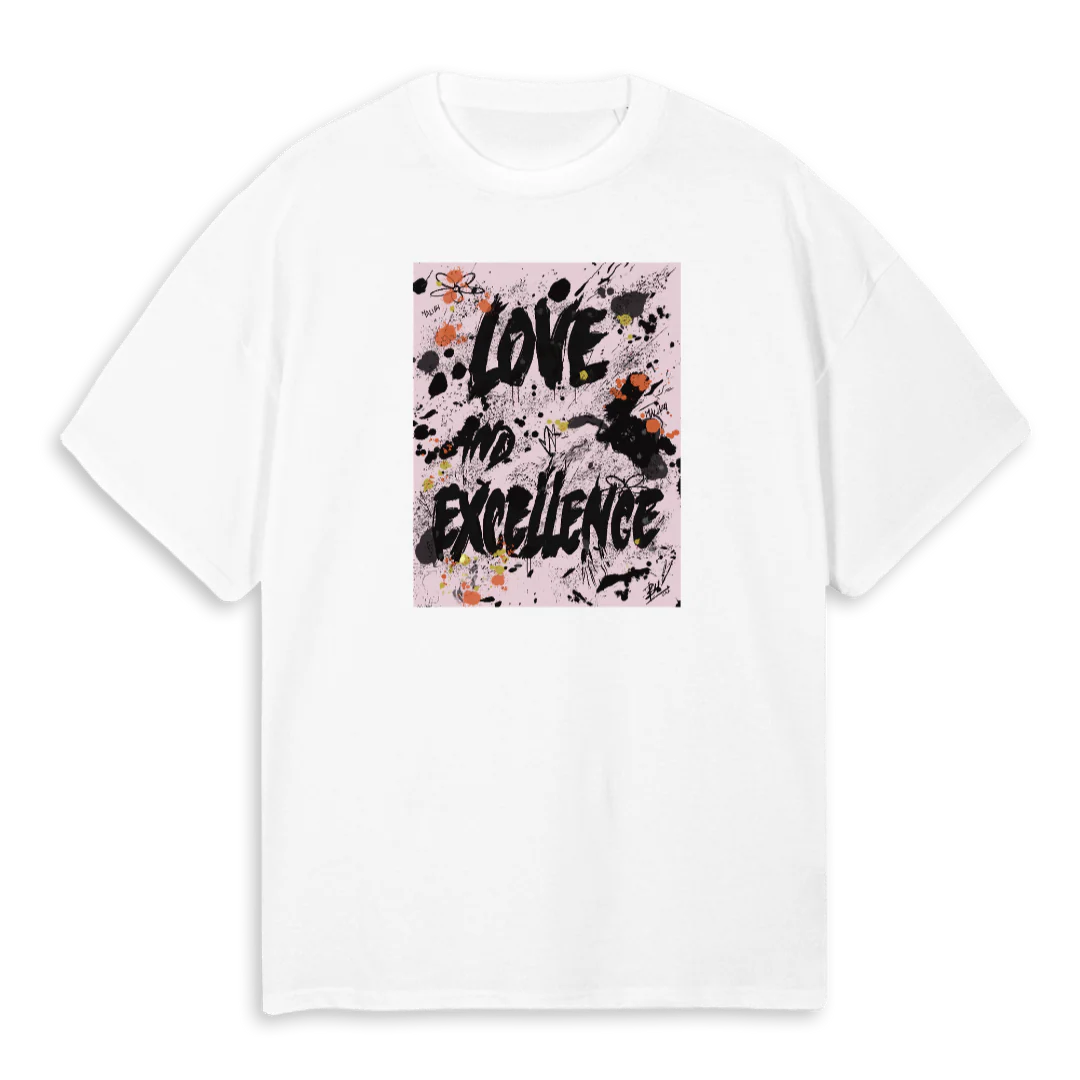LERGTWHTPNK_OST White Oversized Tee.