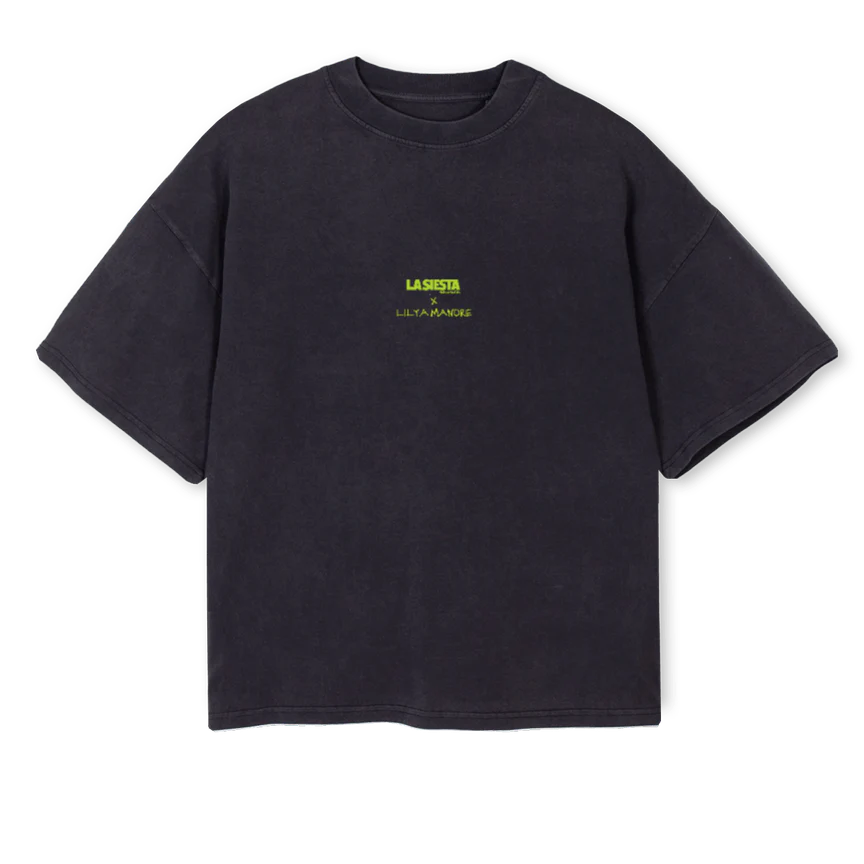 LILYAMANDREDARKGREY Vintage Black Oversized Boxy Tee.