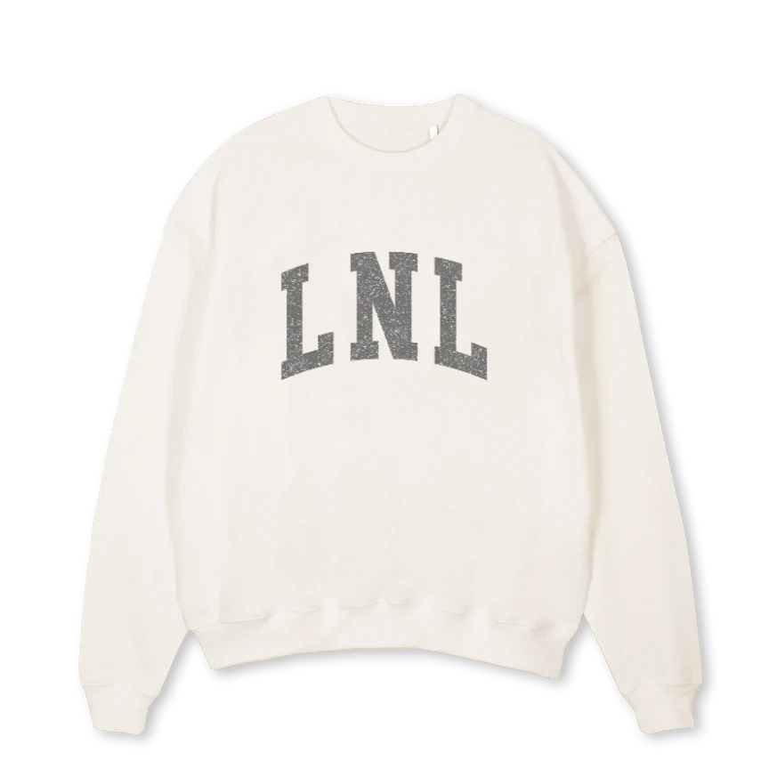 LNLWHITE Vintage White Oversized Crewneck Sweater.