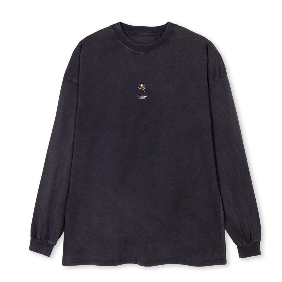 LSTRUNMARABLK Vintage Black Oversized LS Tee.