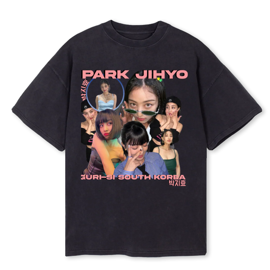 MAX FRIEND Vintage Black Oversized Tee.