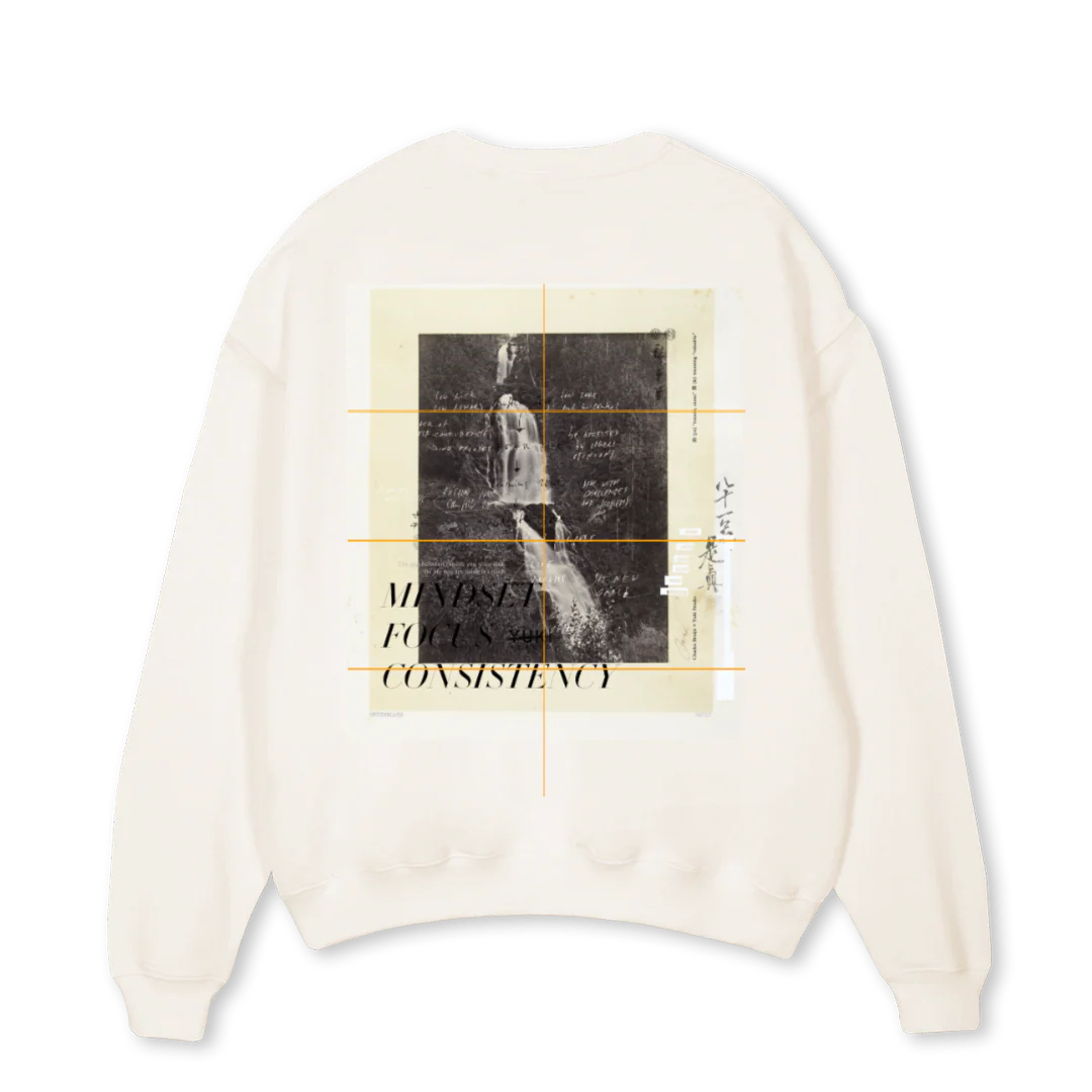 MINDESTHIGHER Vintage White Oversized Crewneck Sweater. - Image 2