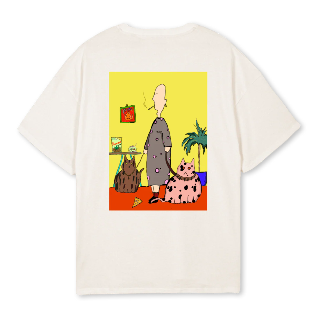 MUNCHIEKILLER Vintage White Oversized Tee. - Image 2