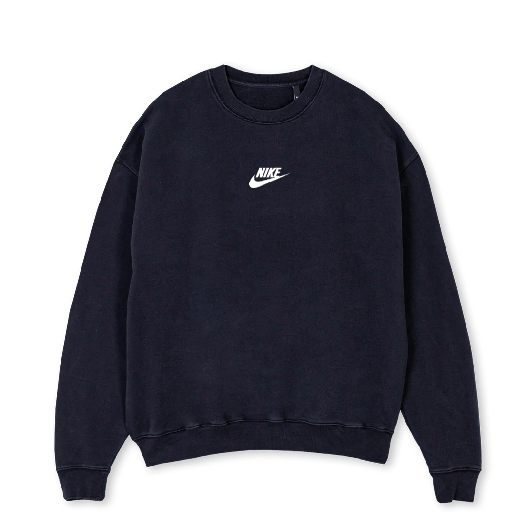 NIKE Vintage Black Oversized Crewneck Sweater.
