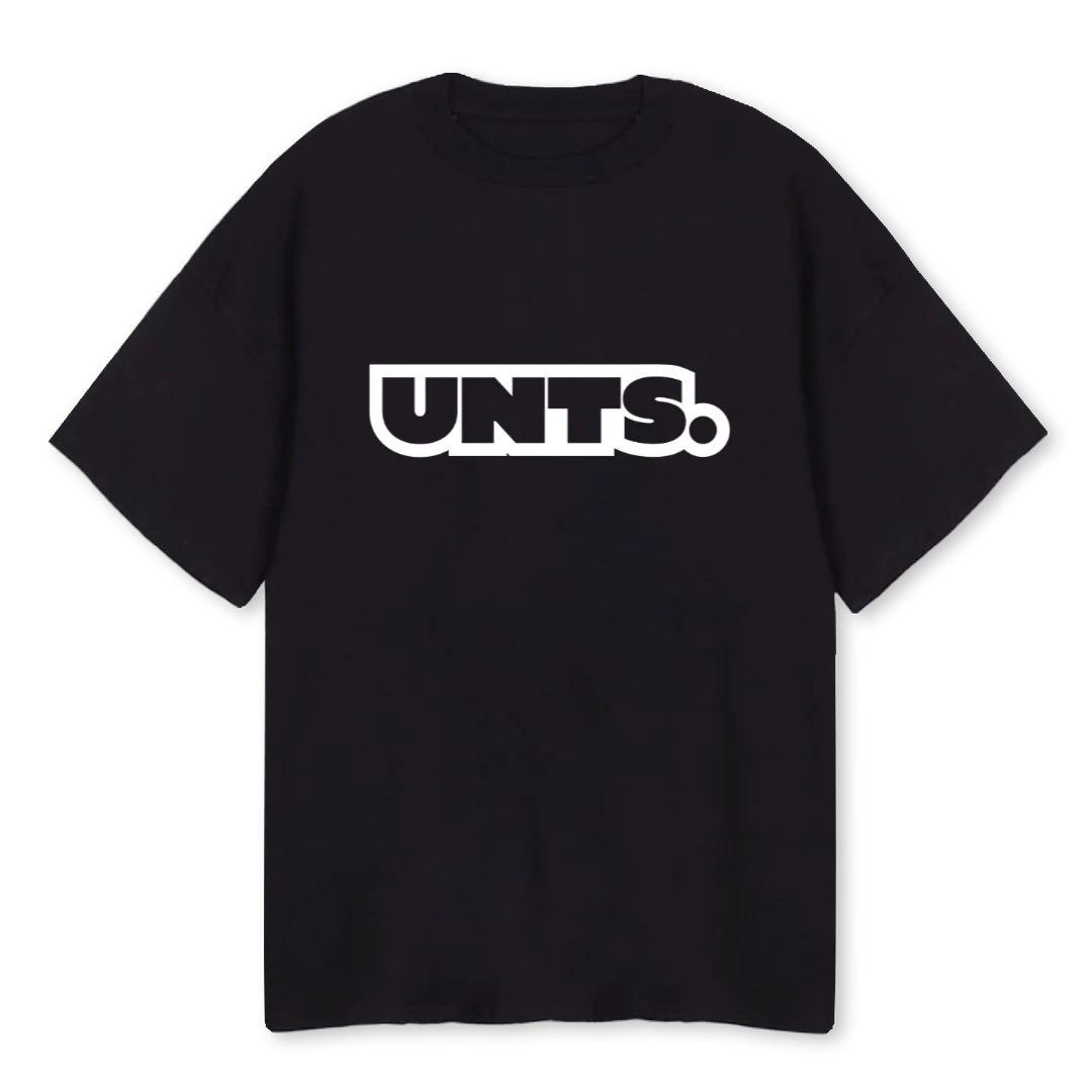 NIKI HEEMELS_B Black Oversized Tee.