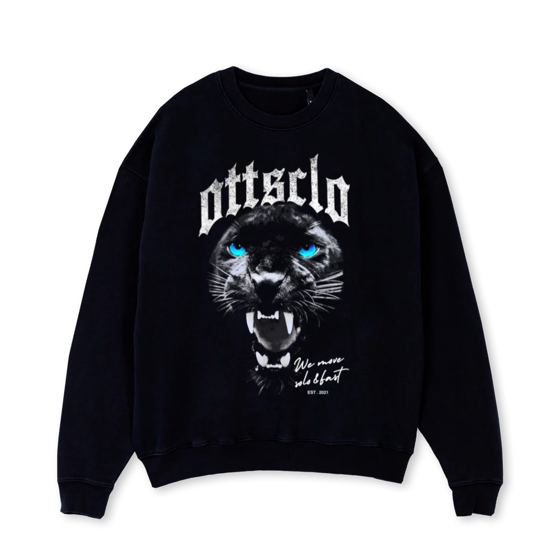 PANTHERE Black Oversized Crewneck Sweater.