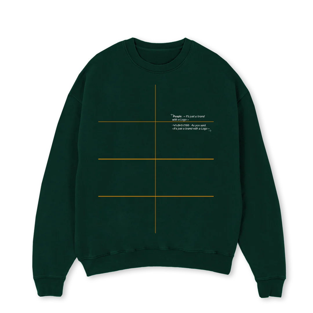 PULLVERT Wild Green Oversized Crewneck Sweater.