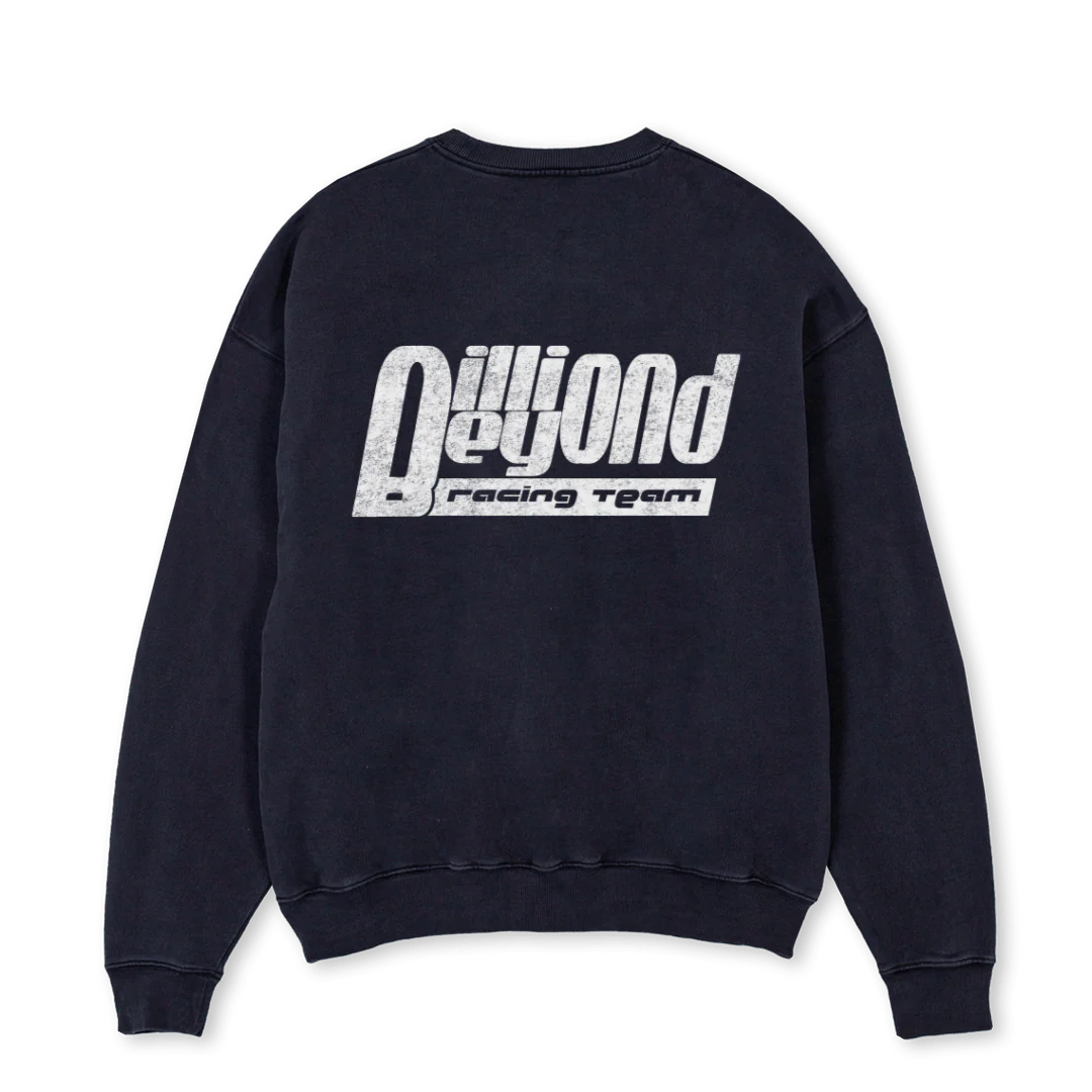 RACINGCREW Vintage Black Oversized Crewneck Sweater. - Image 2