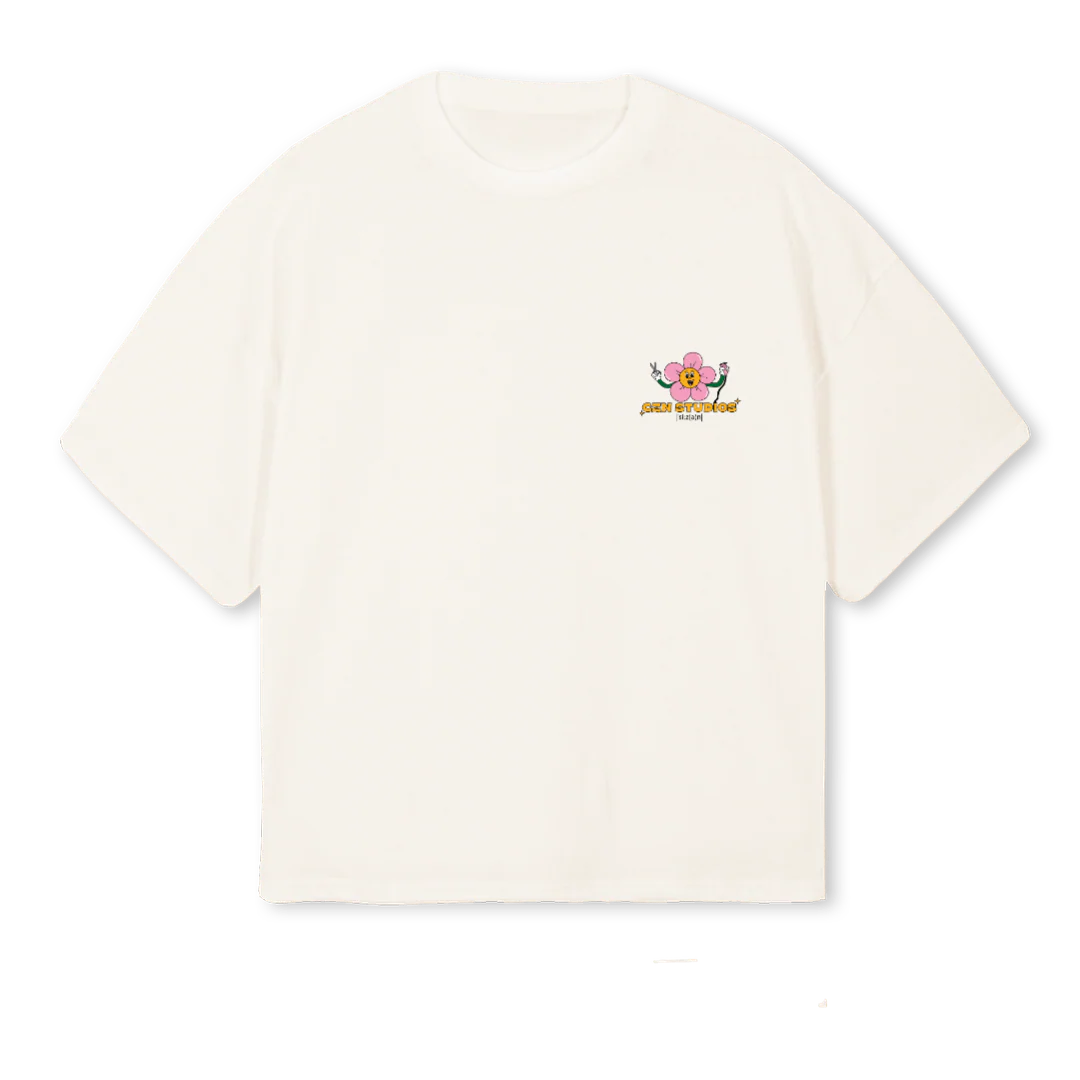 RETROFLOWER Vintage White Oversized Boxy Tee.