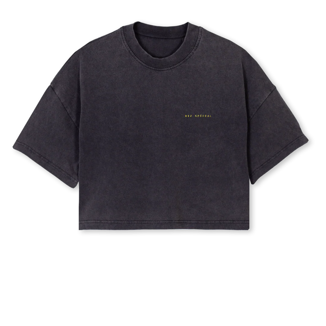 RIZ SPECIAL CROPPD  Vintage Black Cropped Oversized Tee.