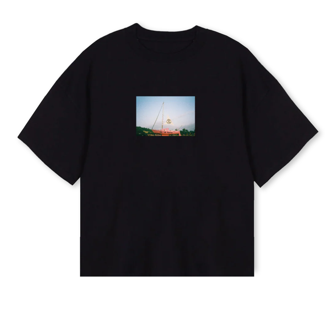 TELLTHETRUTH Black Oversized Boxy Tee