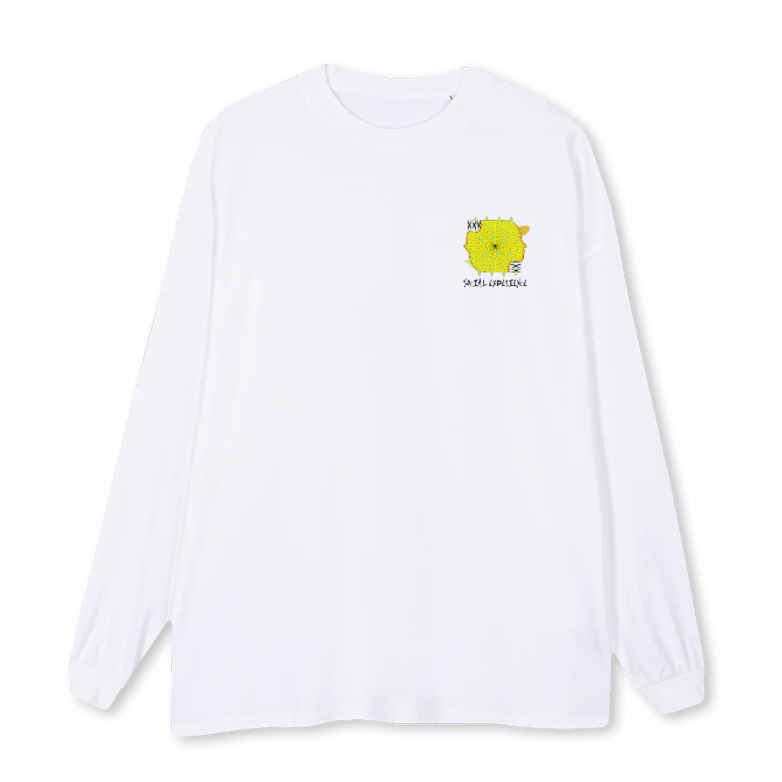 SOCIALEXPERIENCEL White Oversized LS Tee.