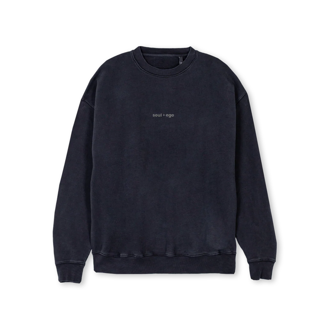 SOUL Vintage Black Regular Crewneck Sweater.