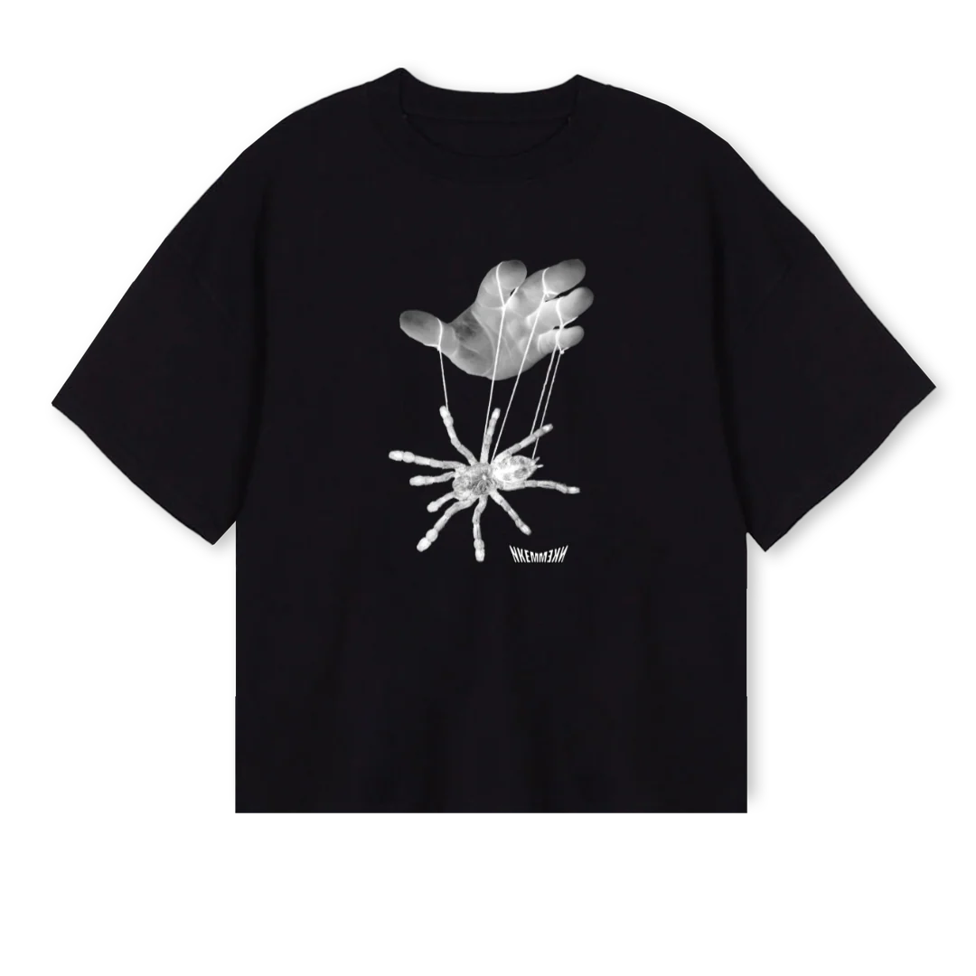SPIDER PUPPET Black Oversized Boxy Tee.