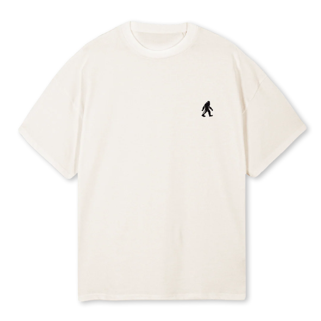 SSSCESSENTIALSVWTEE Vintage White Oversized Tee.