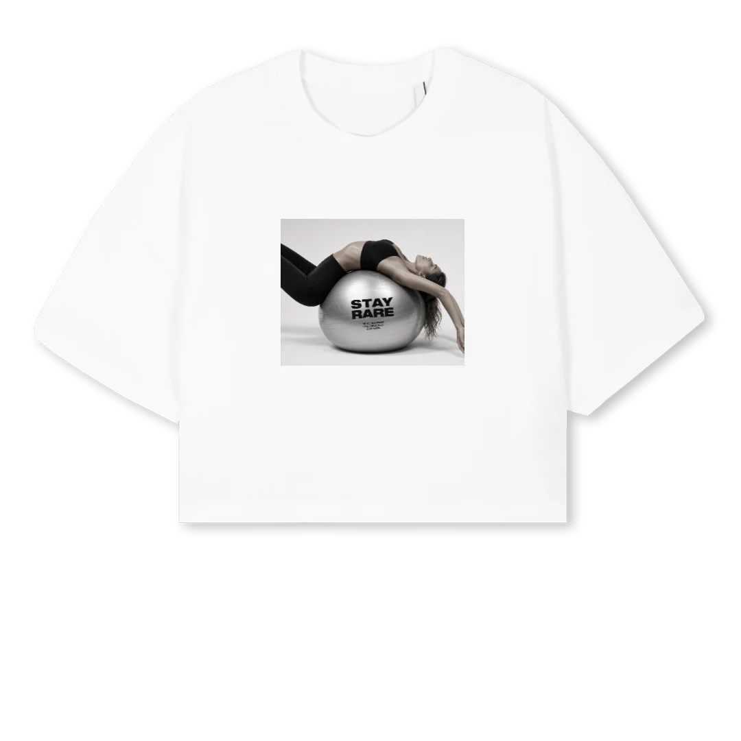 STAYRARE_W White Cropped Oversized Tee.