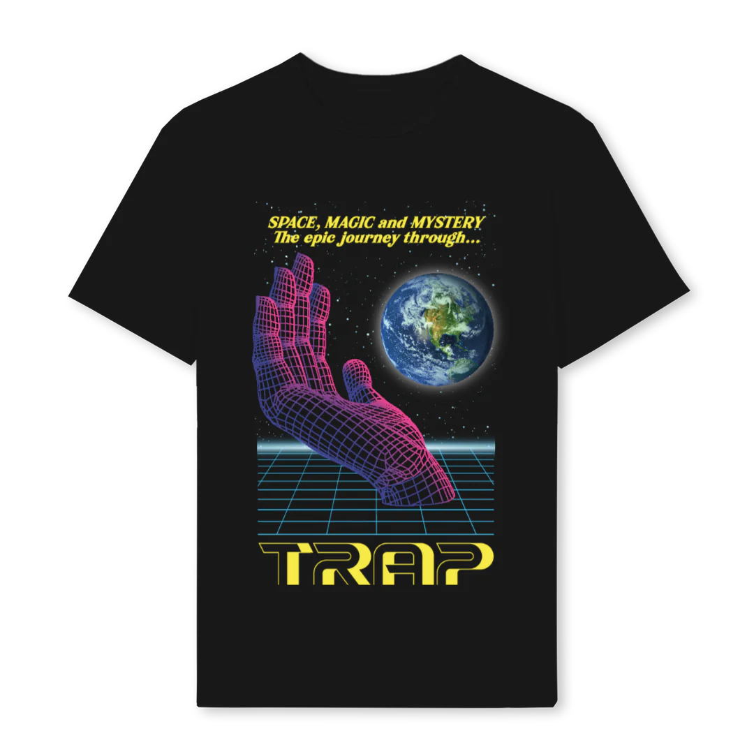 TRAP SPACE TEE Black Regular Tee.